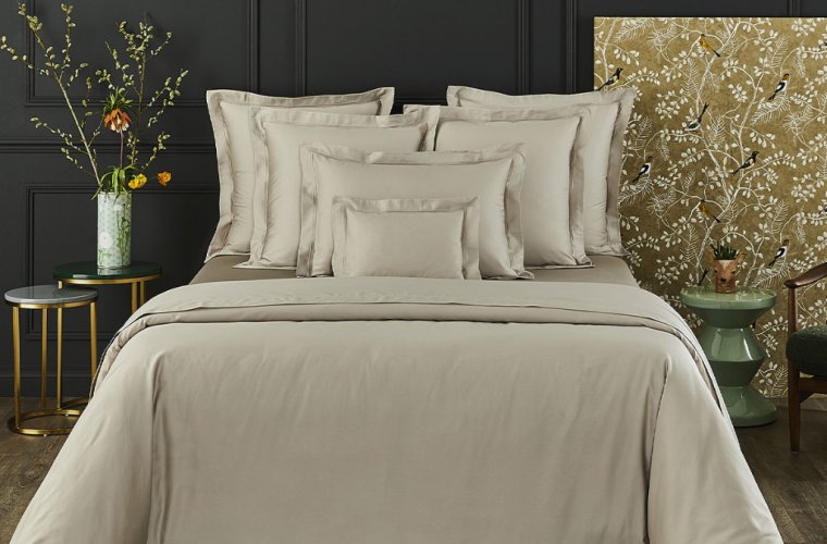 Triomphe Bedding Collection by Yves Delorme