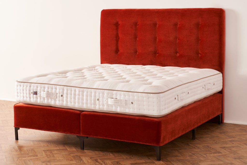 Vispring Signatory Mattress & Divan Set And So To Bed