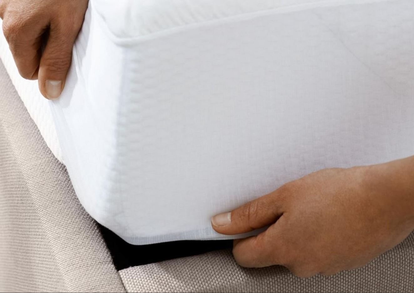 TEMPURFIT™ Mattress Protector And So To Bed
