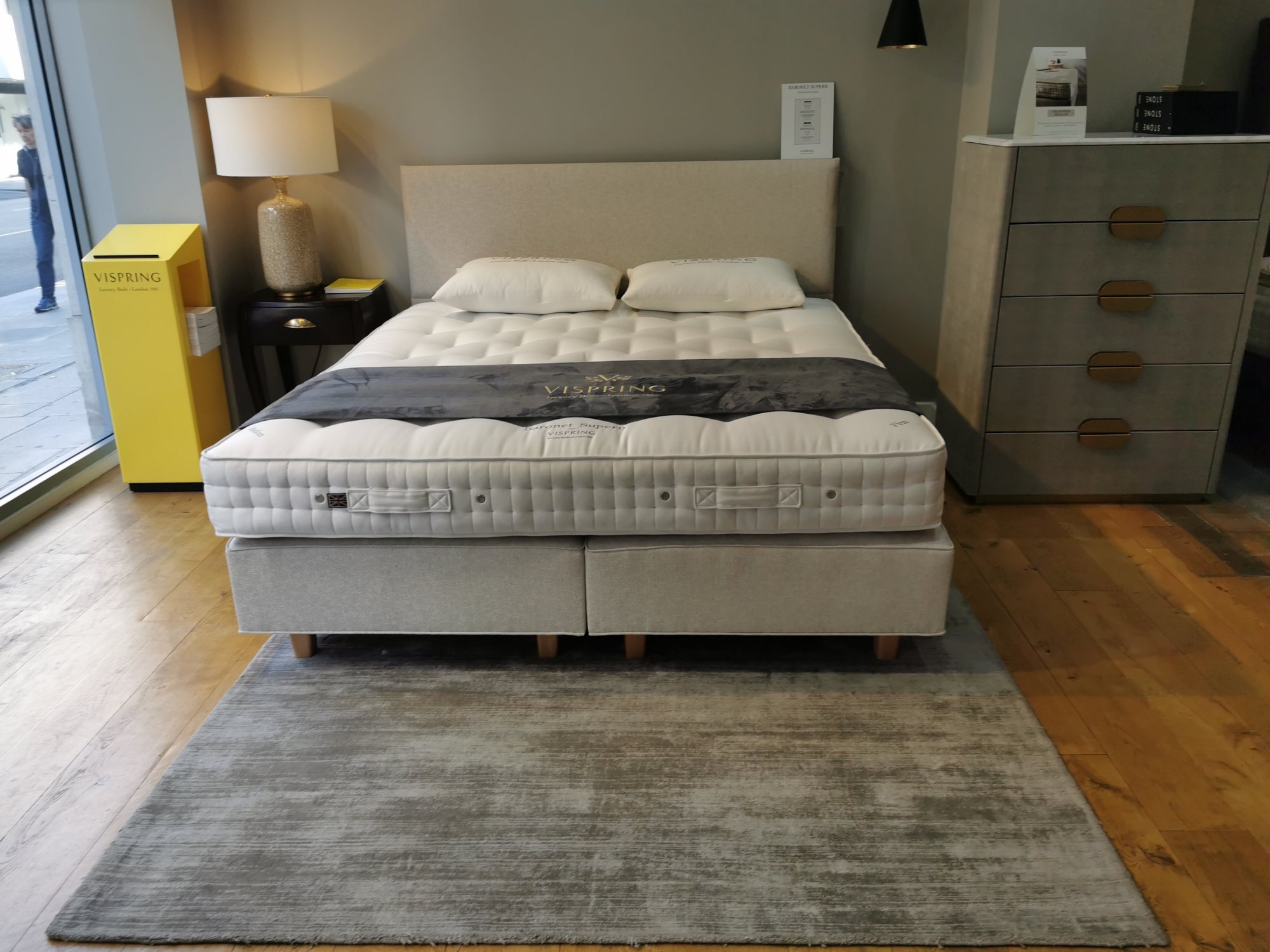 Vispring Superb Divan Set Superking Size with Headboard Ex