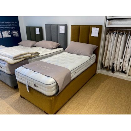 Vispring Herald Superb Divan Set - Single 90 x 190cm - Ex Display. Vispring Herald Superb Divan Set - Single 90 x 190cm - Ex Display.