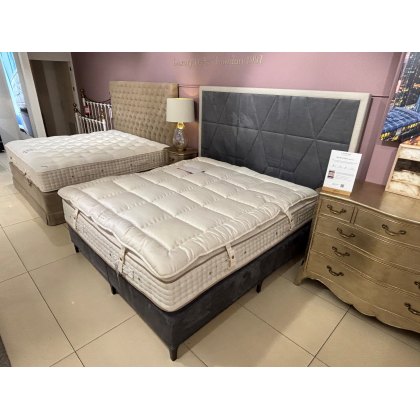 Vispring Signatory Divan Set with Berkeley H/B - Ex Display