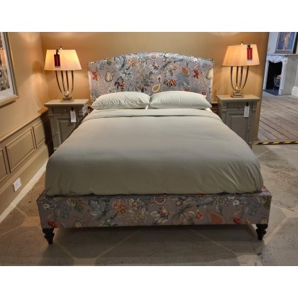 Richmond Bedstead + Slatted Base - King Size - Ex Display.