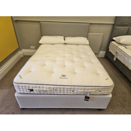 EX-DISPLAY - Vispring Shetland Drawer Divan Set - King Size - Ex Display.