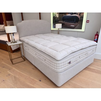 Ex-Display - Vispring Tiara Superb Divan set + Topper - King Size Ex-Display - Vispring Tiara Superb Divan set + Topper - King Size