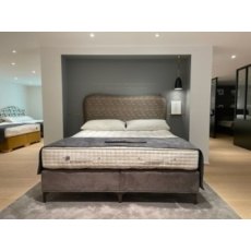 Vispring Signatory Superking Divan set & Lennox h/b -Ex display Vispring Signatory Superking Divan set & Lennox h/b -Ex display