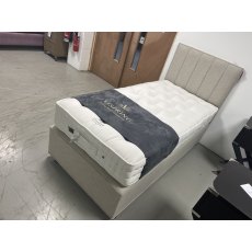 Vispring Elite Mattress With Drawer Divan & Headboard - Ex Display. Vispring Elite Mattress With Drawer Divan & Headboard - Ex Display.