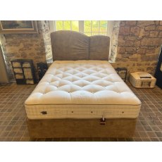Vispring Tiara Superb Divan Set with Headboard - King Size - Ex-Display Vispring Tiara Superb Divan Set with Headboard - King Size - Ex-Display