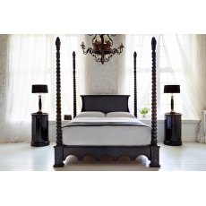 Venetian Bedstead & Slatted Base - King Size - Ex Display
