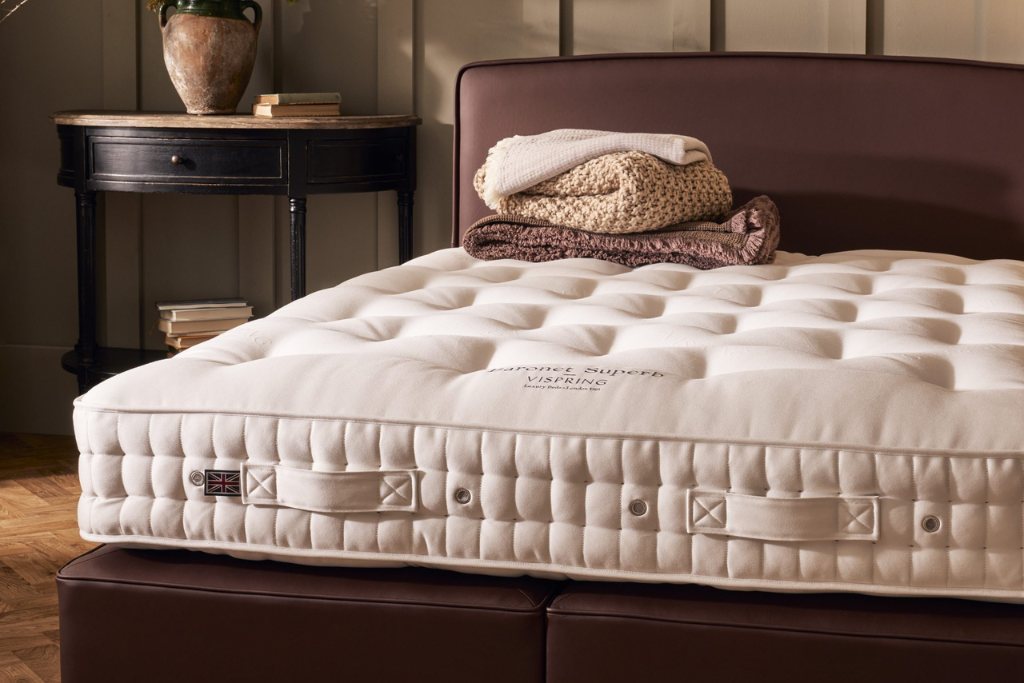 Vispring Superb Mattress & Divan Set Vispring Mattresses