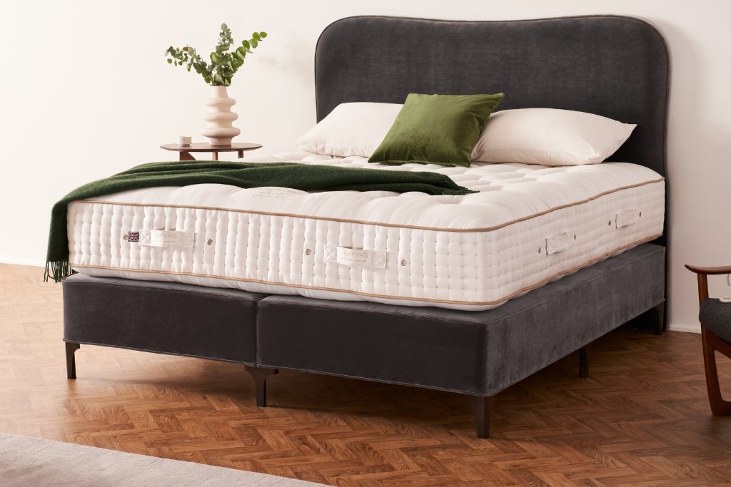 Vispring Magnificence Mattress And Divan Set Large Emperor 217 X 215cm 7ft High Divan 31cm