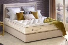 Vispring Vispring  Superking Tiara Superb Mattress & Prestige Divan with Helios Headboard - New Overstocked I
