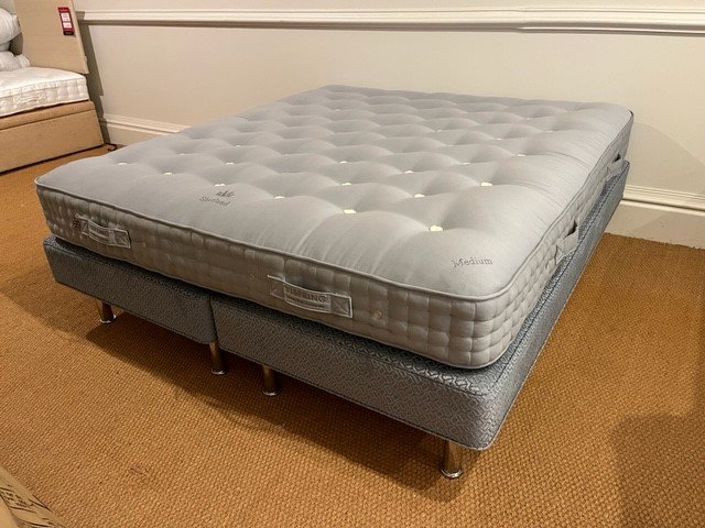 Vispring Vispring Shetland Superking Divan set in a Soft/Medium Tension - EX DISPLAY