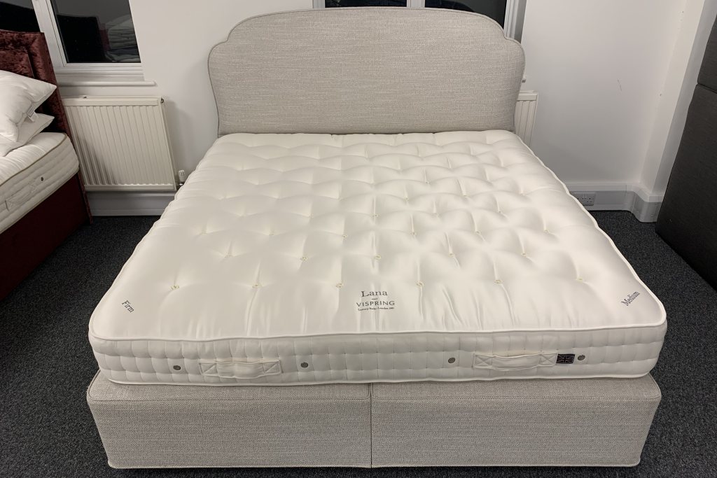 Vispring Vispring Lana Mattress and De Luxe Divan Super King Size with Headboard - EX DISPLAY