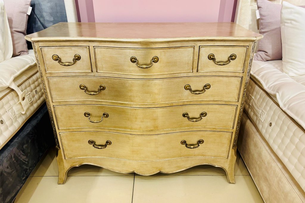 And So To Bed Georgian Large Chest of Drawers - Ex Display