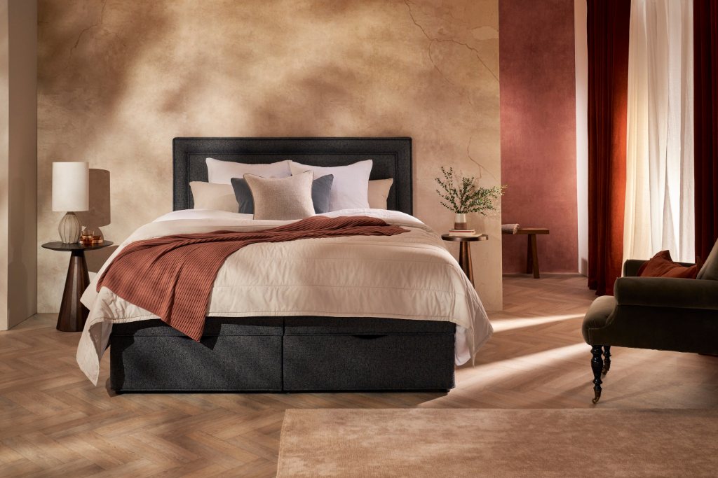 Ottoman Beds Long Single 90 x 190cm 3ft And So To Bed