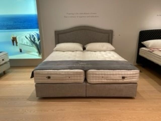 Vispring Vispring Victory Superking Z&L Divan set + Headboard- Ex-Display