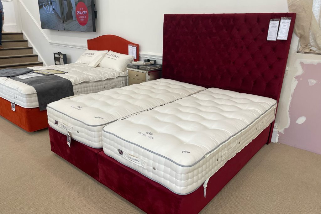 Vispring Vispring Kingsbridge Z&L Superking size Divan set with Aldo H/B-Ex Display