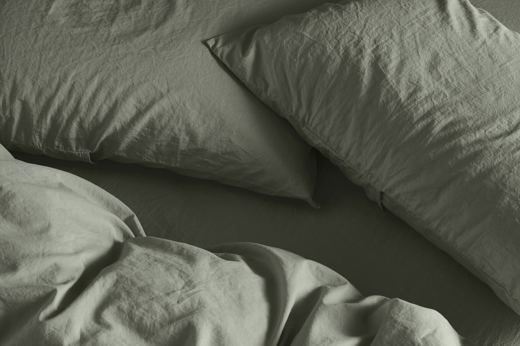 Bedfolk Relaxed Cotton Pillowcase Pair Standard 50cm X 75cm Moss