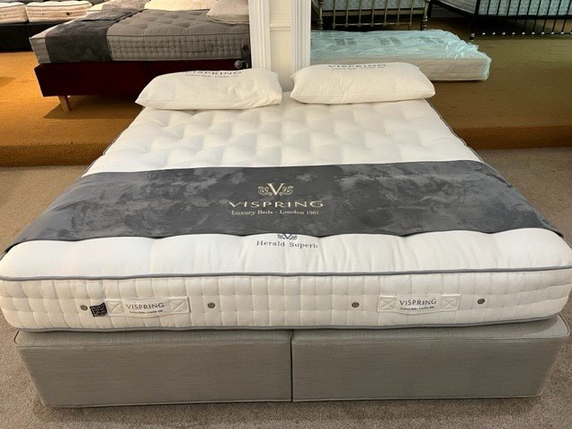 Vispring Vispring Herald Superb  Superking size mattress with Sovereign divan