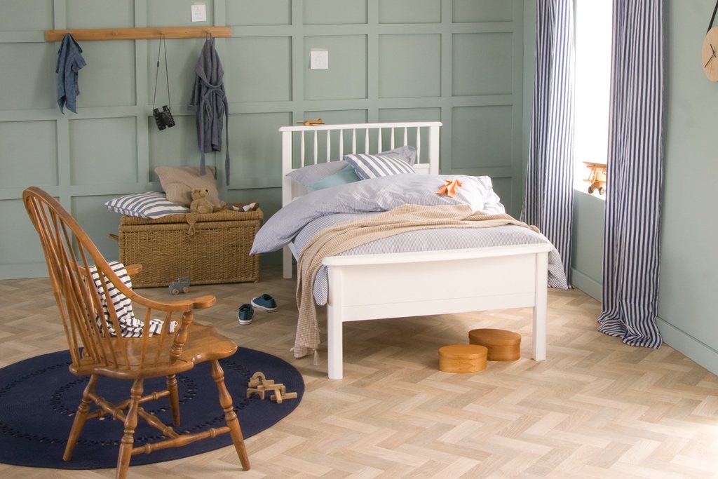 Bowood Childrens Single Bed With Low Footboard Painswick Blue