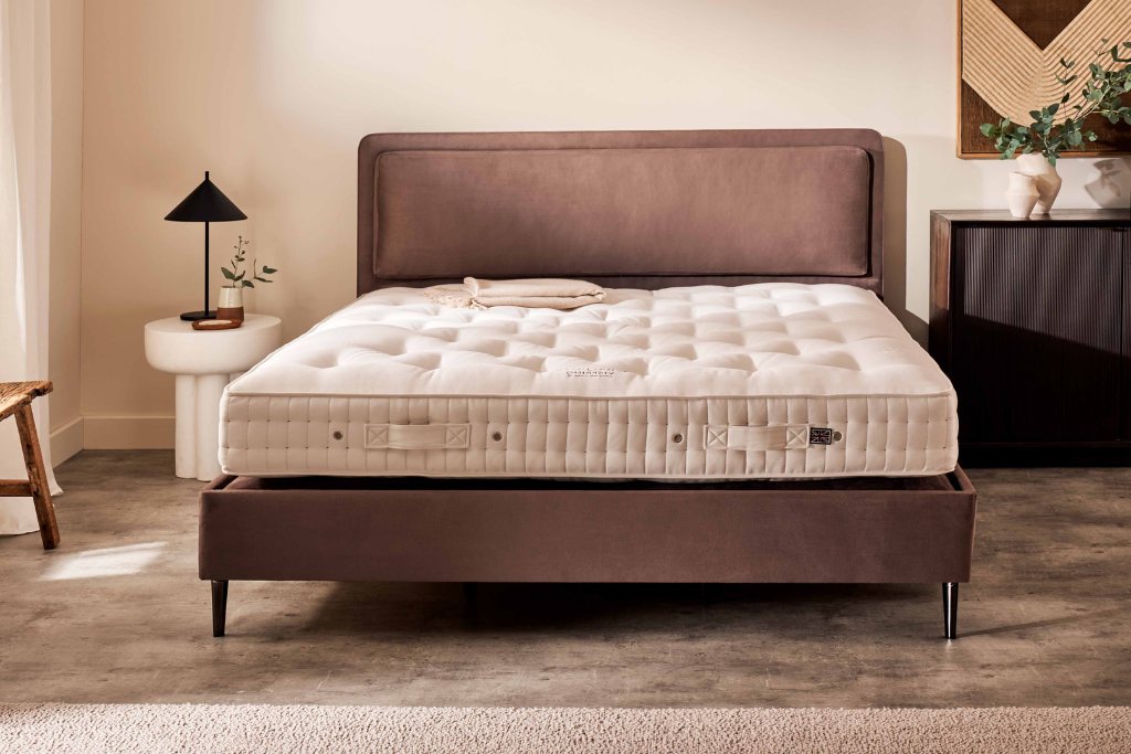 Vispring Charlotte Bed Mattress & Divan Set