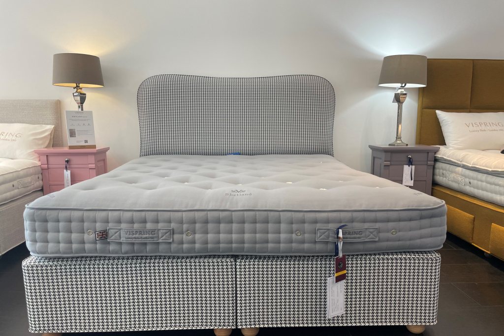 Vispring Vispring Shetland With Drawer Divan & Headboard - EX DISPLAY