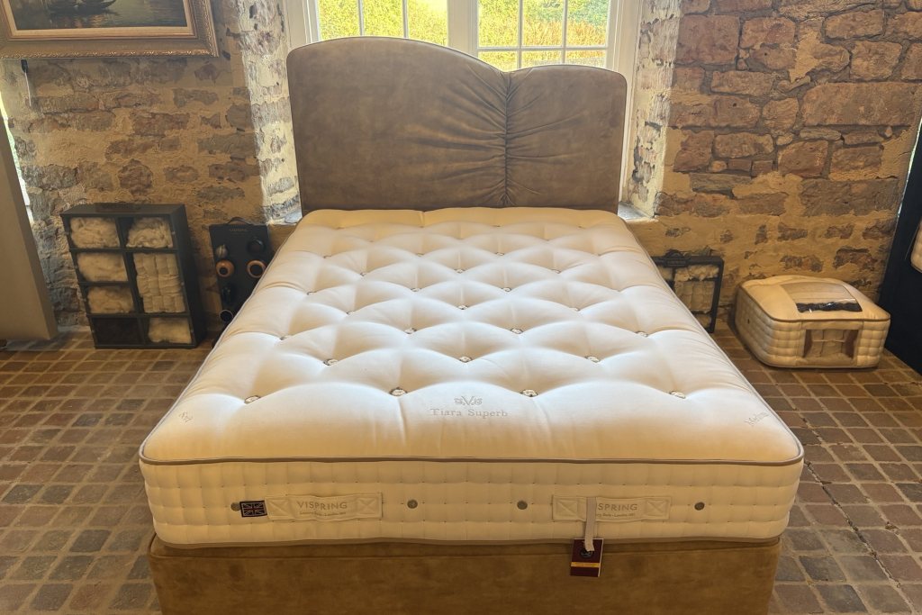 Vispring Tiara Superb Divan Set with Headboard - King Size - Ex-Display