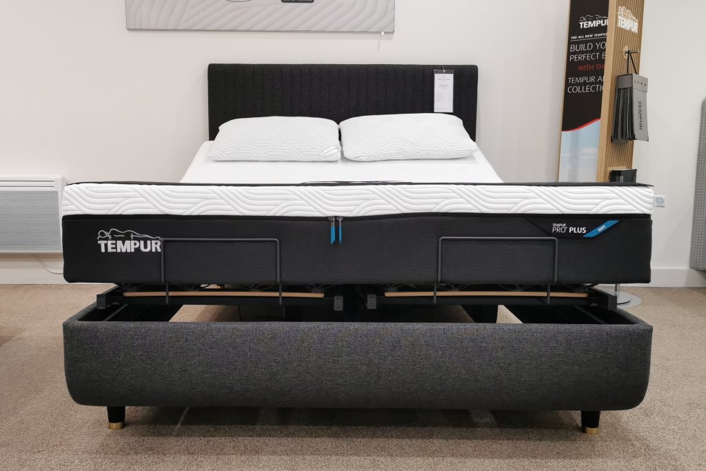 Tempur Arc Adjustable Bed + Vertical Headboard - King Size - Ex Display