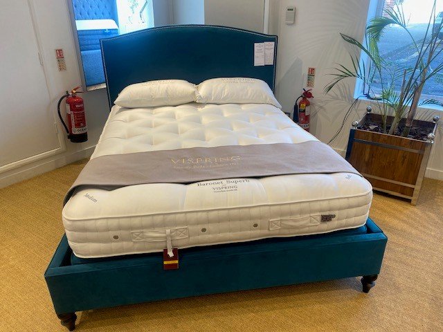 Richmond Bedstead + Vispring Baronet Divan Set - King Size - Ex Display.