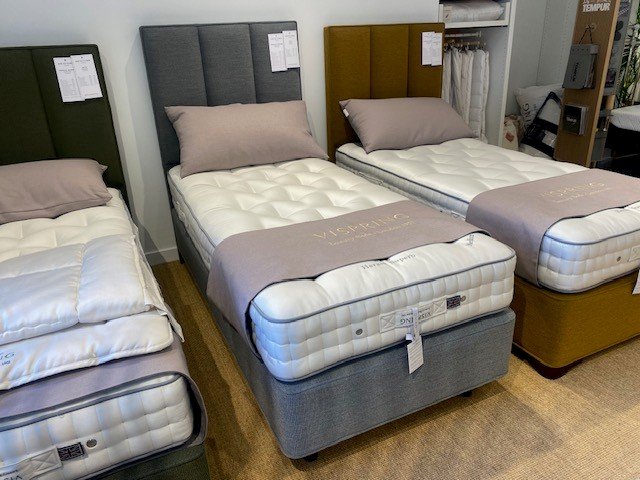 Vispring Herald Superb Divan Set - Single 90 x 190cm - Ex Display.