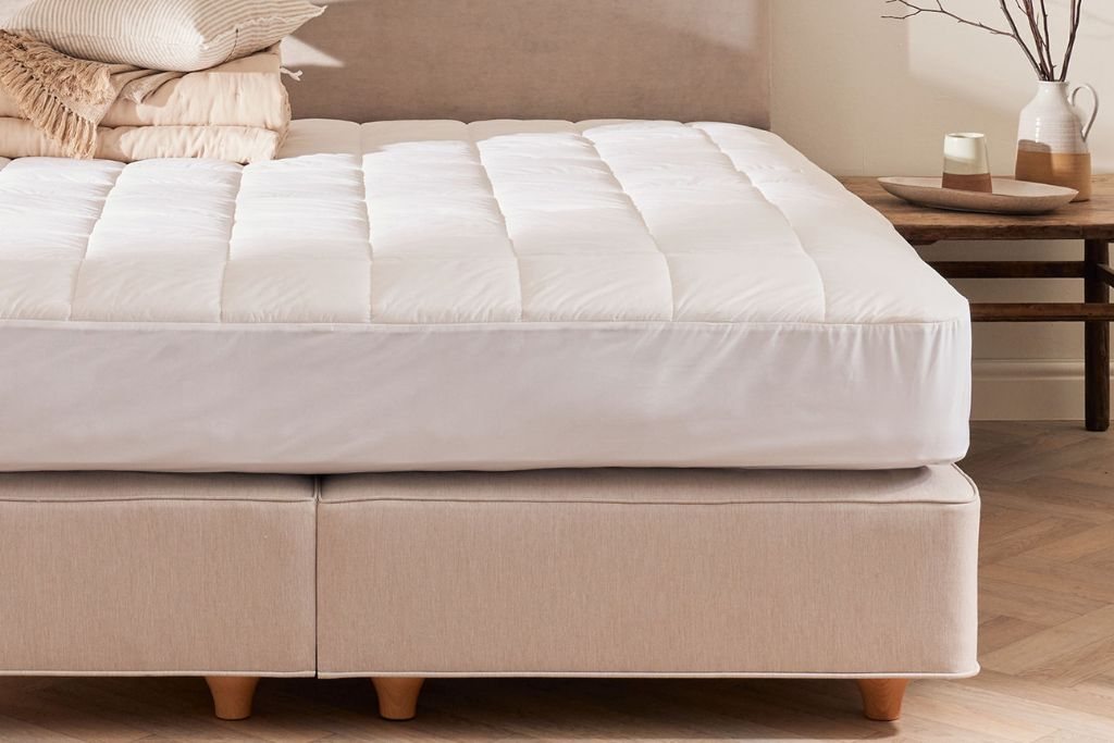 Vispring Vispring Luxury Wool Mattress Protector
