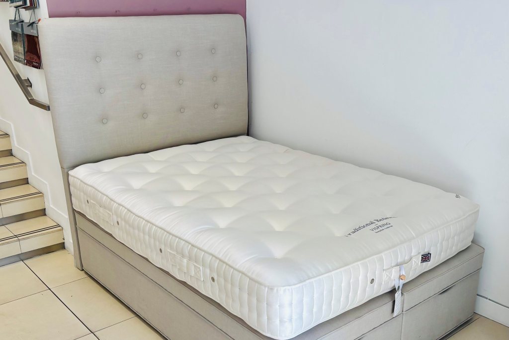 Vispring Europa Ottoman with Traditional with Achilles H/B - Ex Display