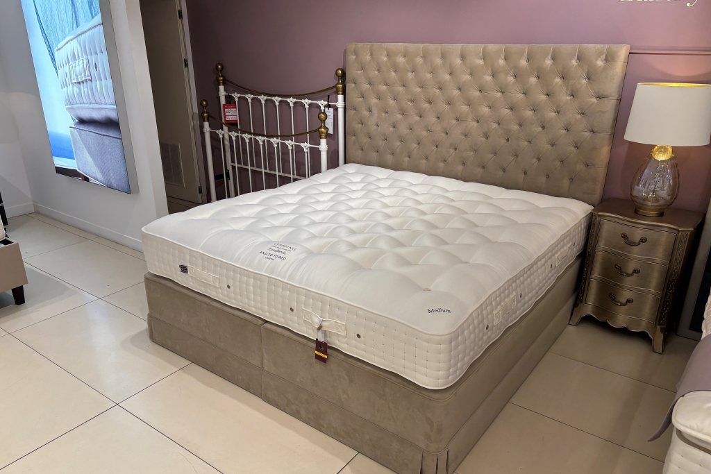 Vispring Vispring Excellence Divan Set with Aldo Headboard - Ex Display
