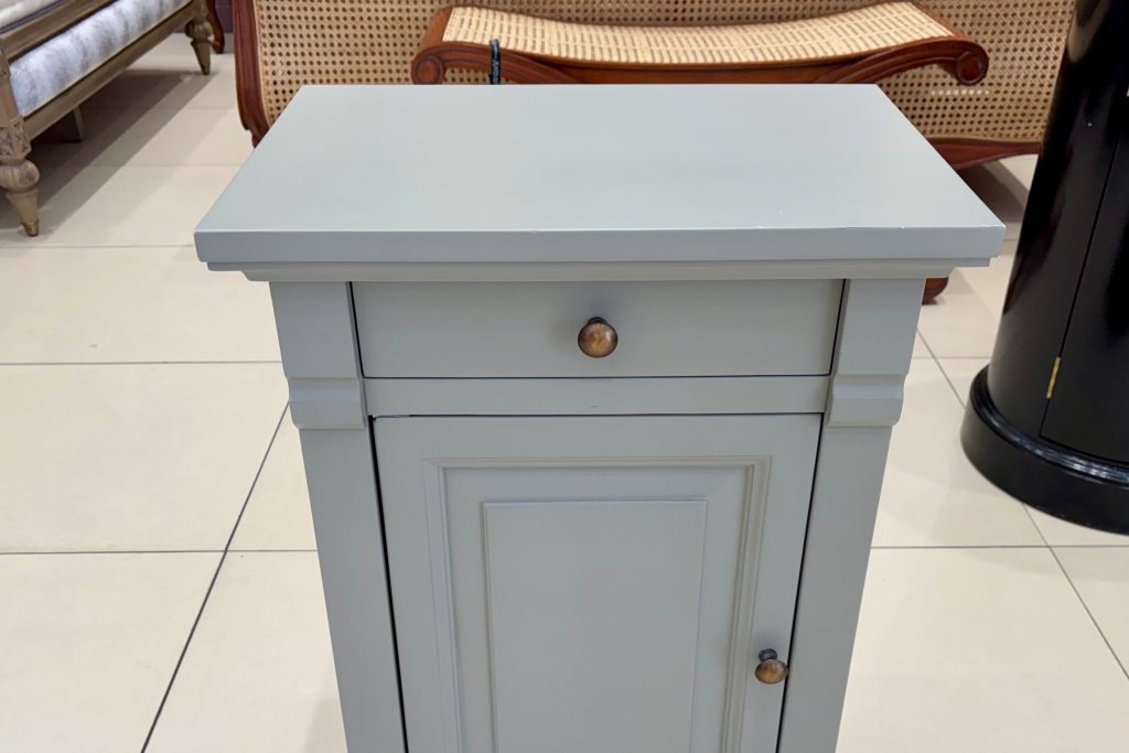 Manoir Painted Bedside Cabinet - Ex Display