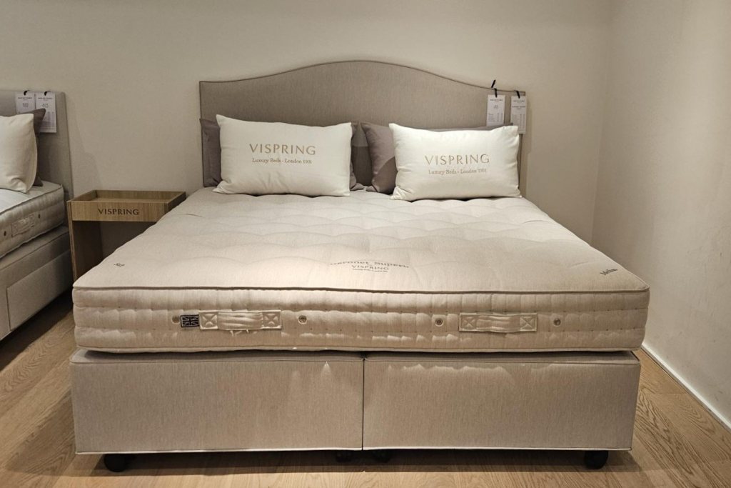 Vispring Baronet Superb Mattress & Divan Set – Super King Size – Ex-Display