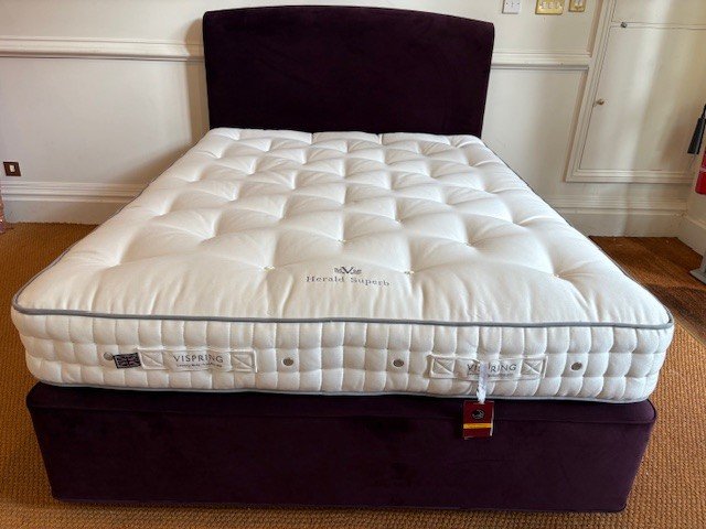 Vispring Herald Superb Divan Set - King Size - Ex Display.