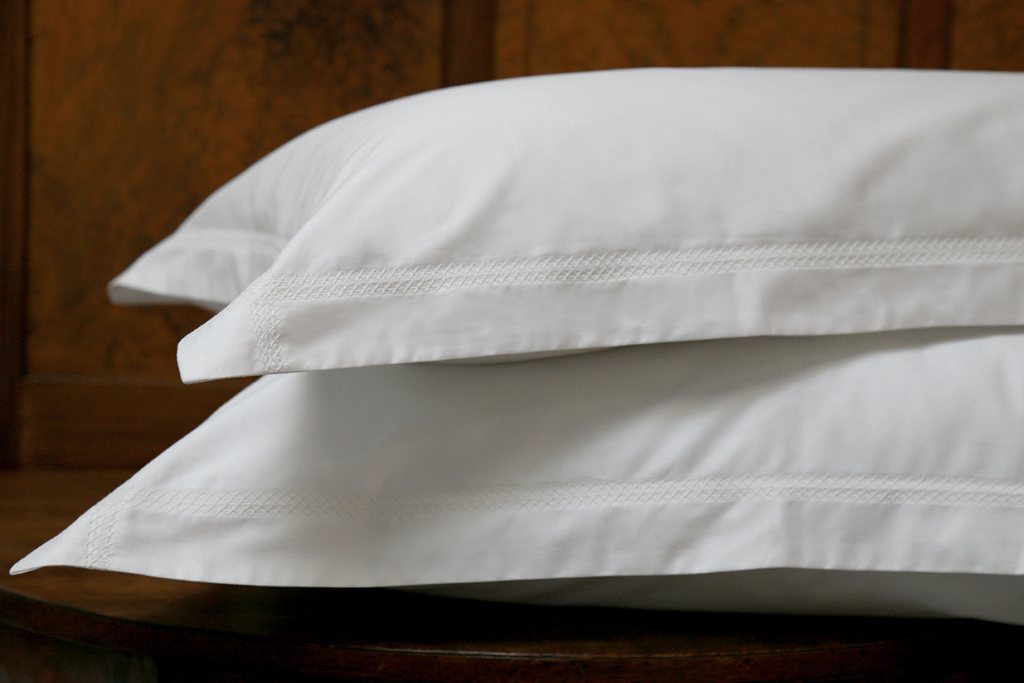 Cross Stitch Oxford Pillowcase Pair - White