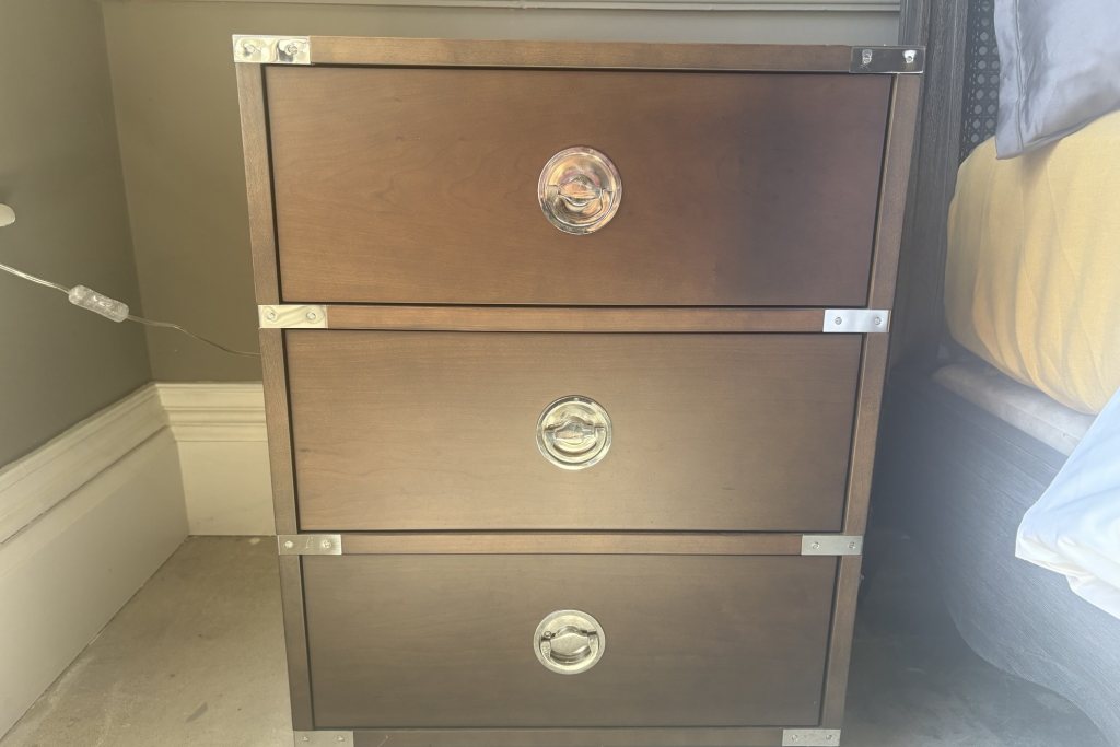 Greenwich 3 Draw Bedside Unit - Grey/Nickel - Ex Display. COPY