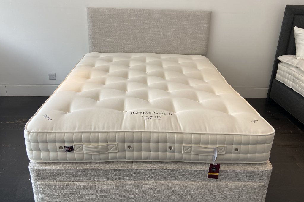 Vispring Baronet Superb Draw Divan Set - King Size - Ex Display.