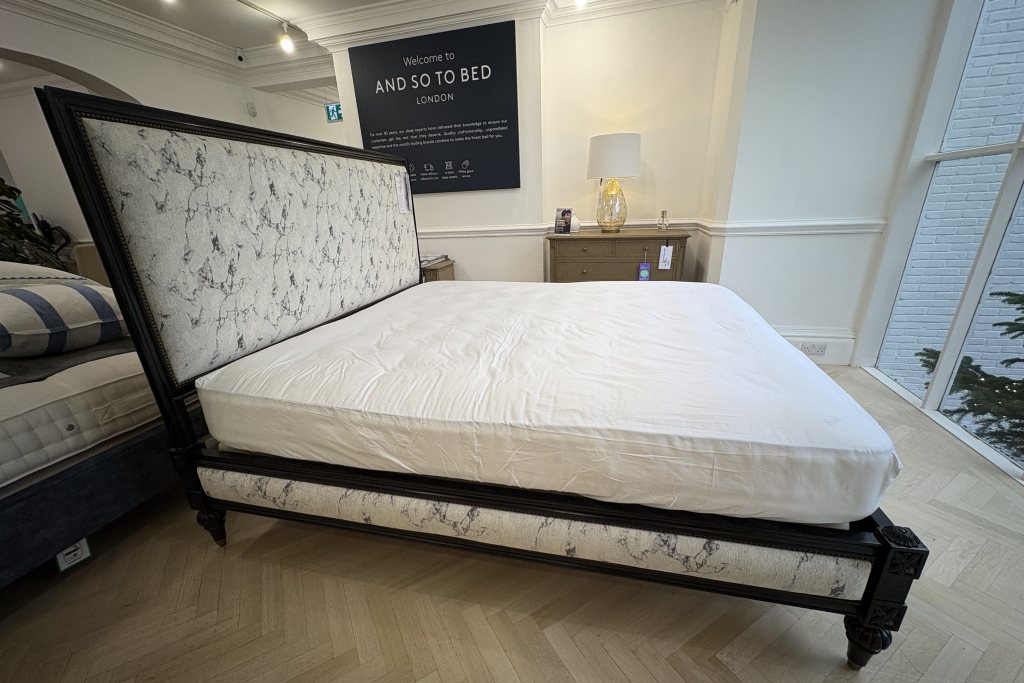 Romeo Socle Bedstead - Superking Size - Ex Display.