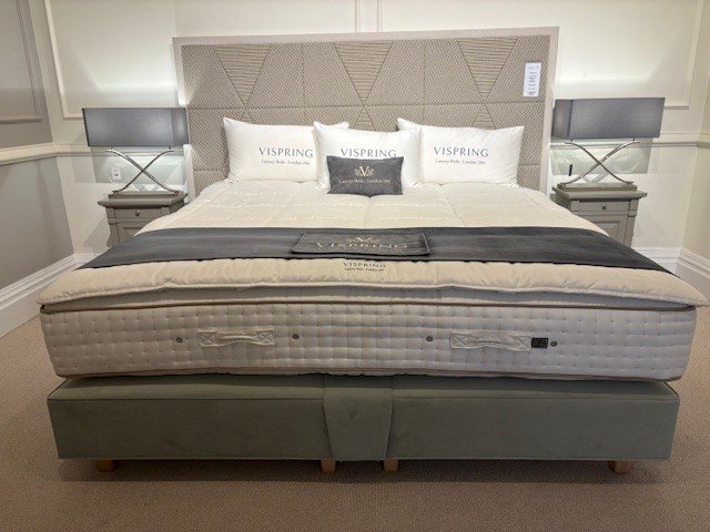 Ex-Display - Vispring Magnificence Divan Set - Large Emperor - Ex Display.
