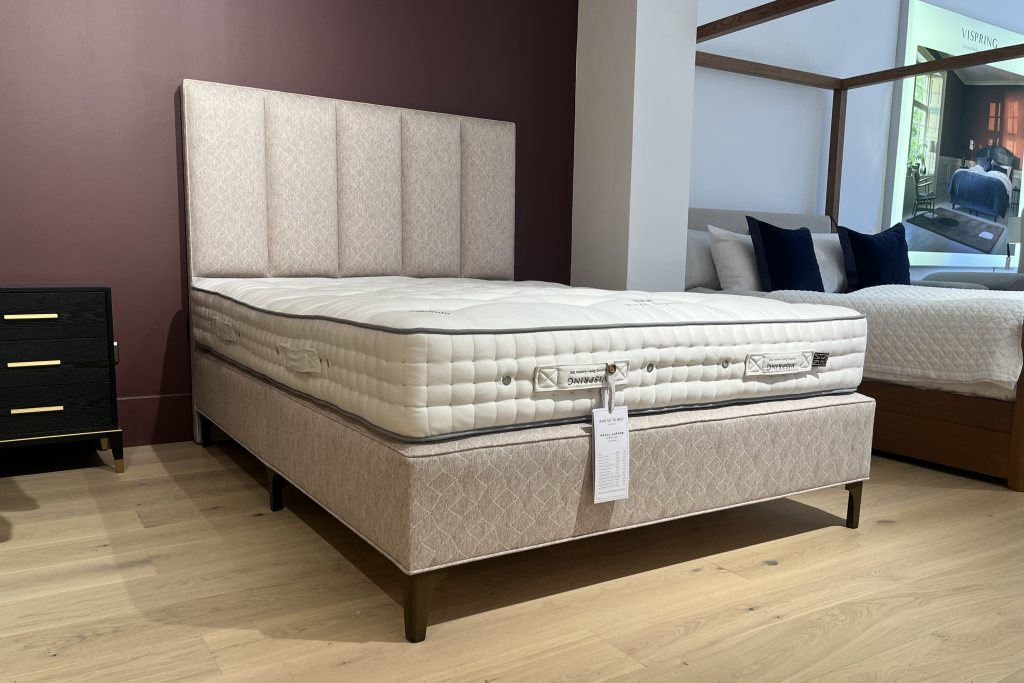 Vispring Regal Superb Divan Set - King Size - Ex Display.