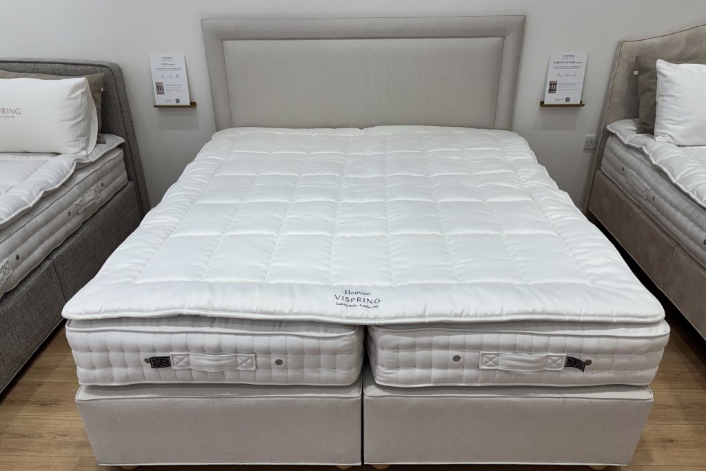 Vispring Vispring Baronet Superb Drawer Divan Set - Superking - Ex Display