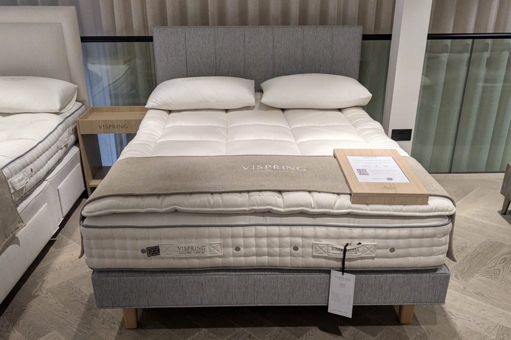 Vispring Bedstead Imperial Divan Set - King Size - Ex Display.