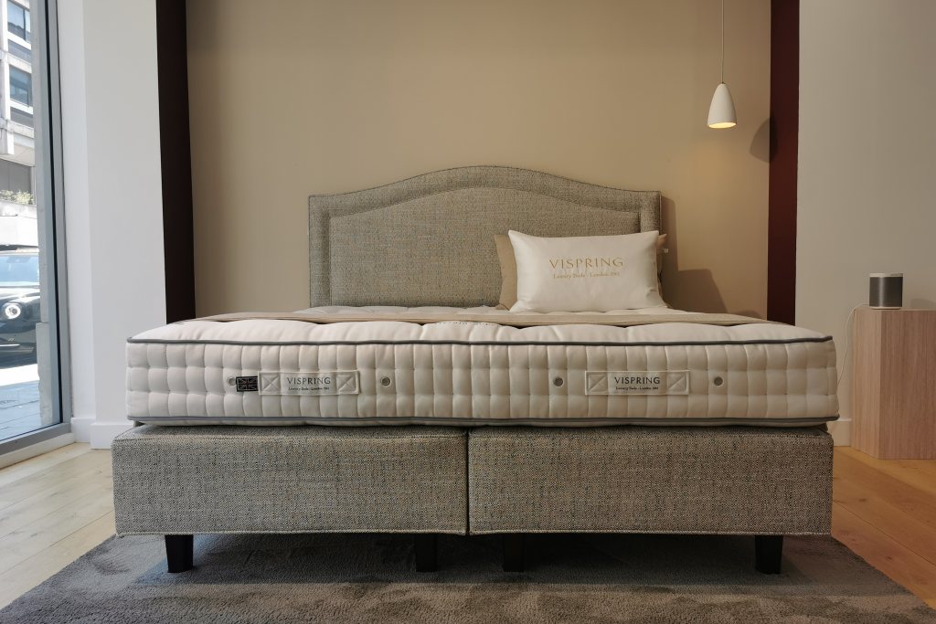 Vispring Herald Superb Divan Set - Superking - Ex-Display.