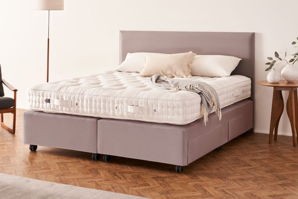 Vispring Baronet Superb Mattress & Divan Set NEW Vispring Baronet Superb Mattress & Divan Set NEW