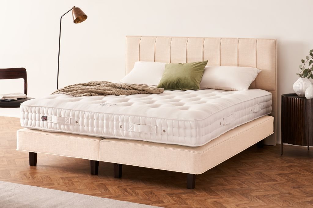 Vispring Devonshire Mattress & Divan Set NEW Vispring Devonshire Mattress & Divan Set NEW