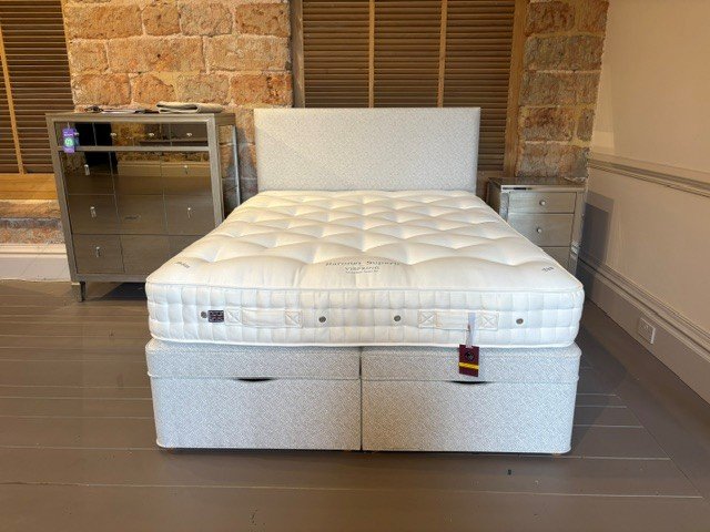 Vispring Europa Ottoman & Baronet Mattress - King Size - Ex Display.