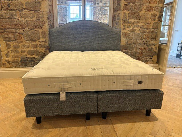 Vispring Vispring Baronet Superb Divan Set - Superking Size - Ex Display